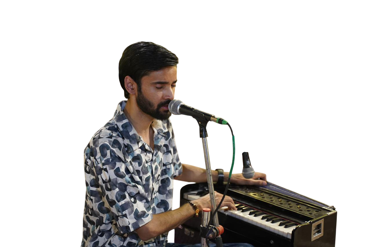 Shri Prakash Thakur · Harmonium